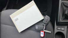 Hyundai i20 1.2 MPi Play 5dr Petrol Hatchback